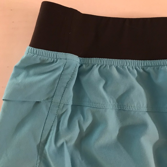Lululemon Men’s Athletic Workout Shorts Size Large 10.5” inseam. - Picture 5 of 8